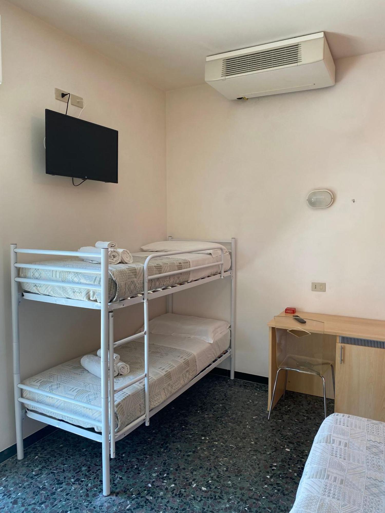 Hotel Loretta Rimini Ngoại thất bức ảnh