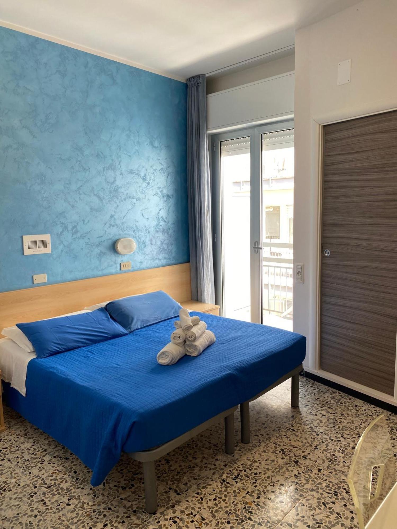 Hotel Loretta Rimini Ngoại thất bức ảnh