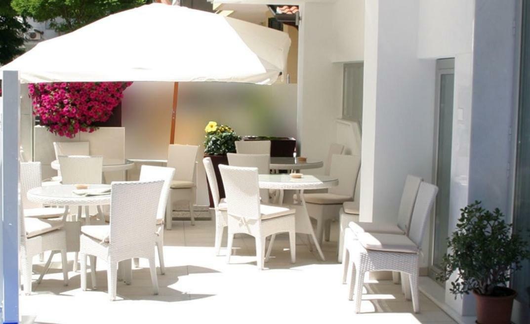 Hotel Loretta Rimini Ngoại thất bức ảnh